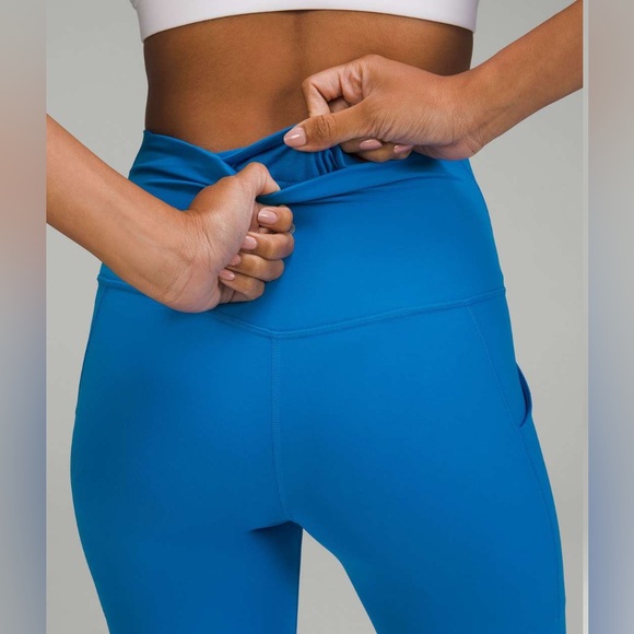 Lululemon Align Legging 25” with pocket cerulean blue size 6 - Picture 3 of 8